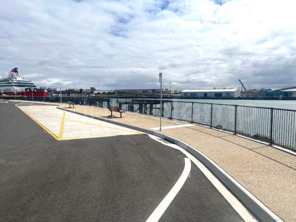 Interclamp pedestrian barriers with key clamp fittings and black powder coating installed at the Port of Geelong, combining durability, safety, and a modern aesthetic.